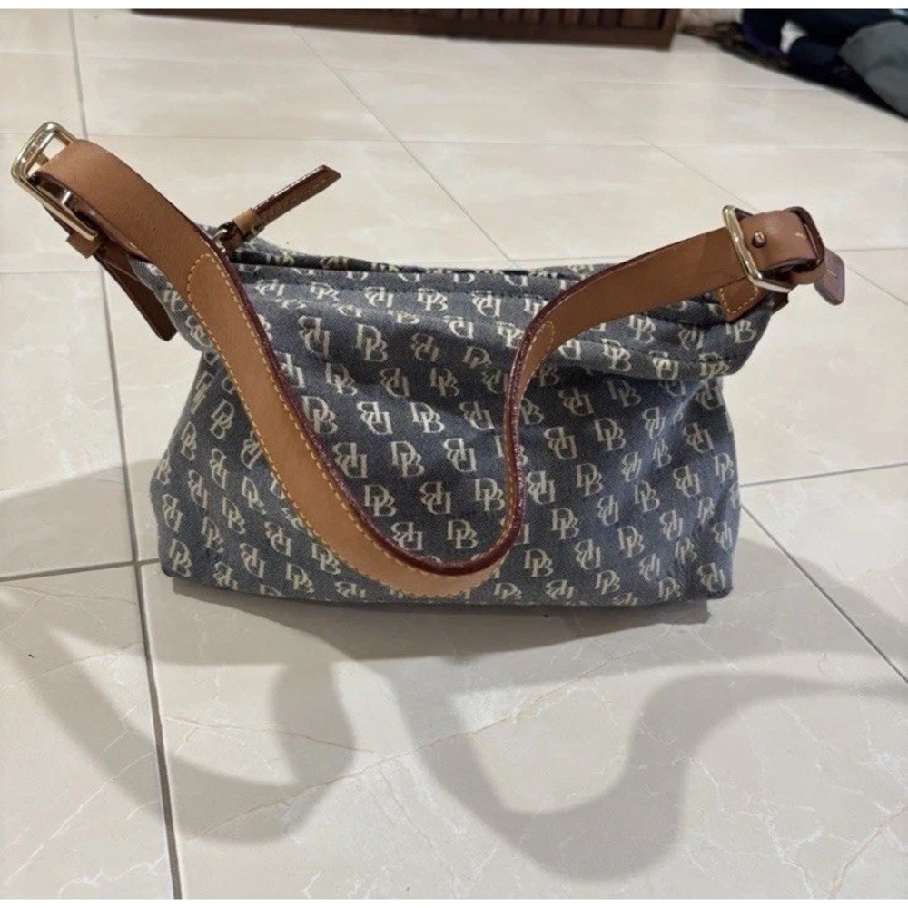 Vintage Dooney And Bourke Monogram Purse Medium Hand Bag Blue Canvas Leather